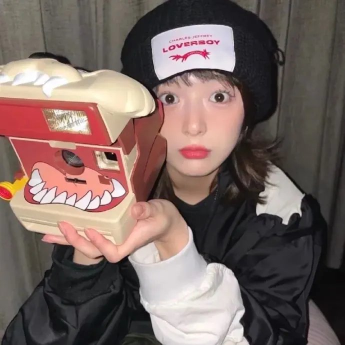 假冒女团